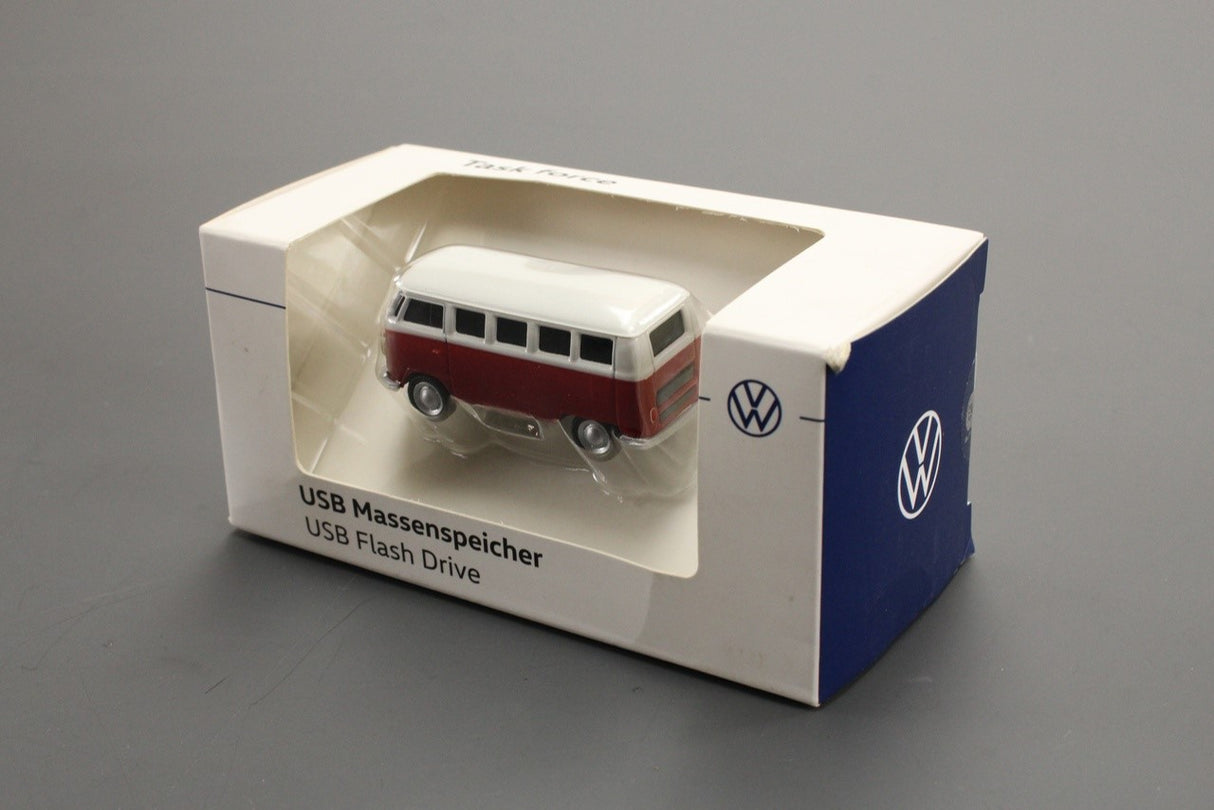 VW T1 Bus USB flash drive (16GB) 211087620B 645