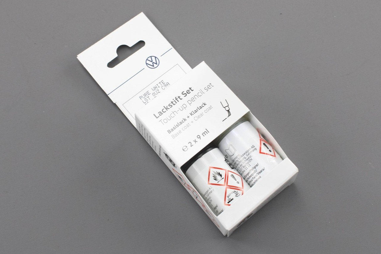 VW touch up paint & lacquer set 2x 9ml Pure white LC9A LST0U2C9A