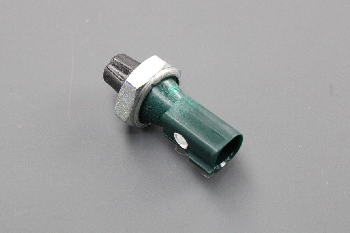 VW Audi Skoda SEAT 1.2 1.4 TSI oil pressure switch 0.3-0.6 BAR 03C919081