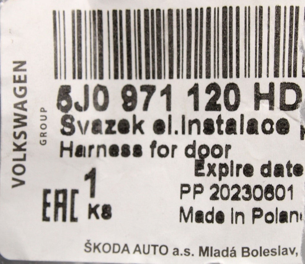 Skoda Fabia 2011-15 drivers front door wiring loom harness 5J0971120HD