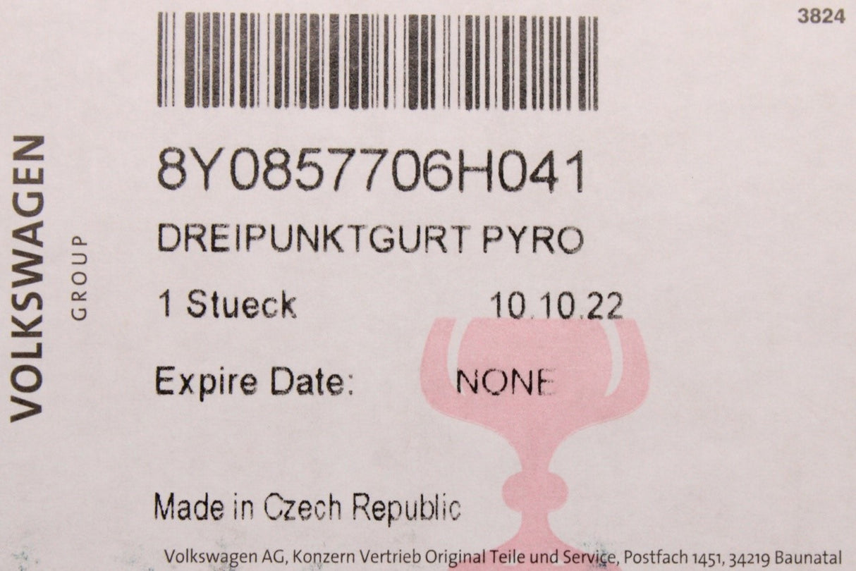 Audi A3 RS3 2020-on three point seat belt (front right) 8Y0857706H 041