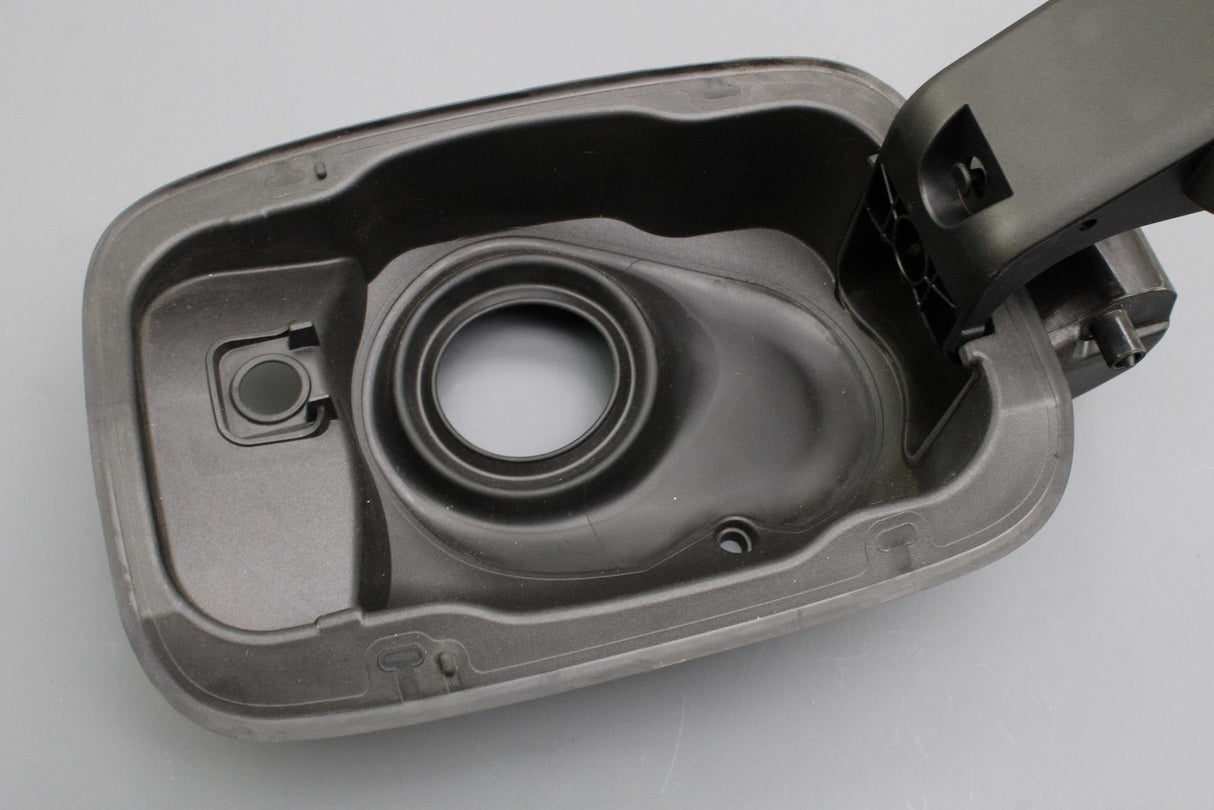 Audi A7 S7 2011-18 RS7 2014-18 petrol fuel filler flap insert 4G8809906H