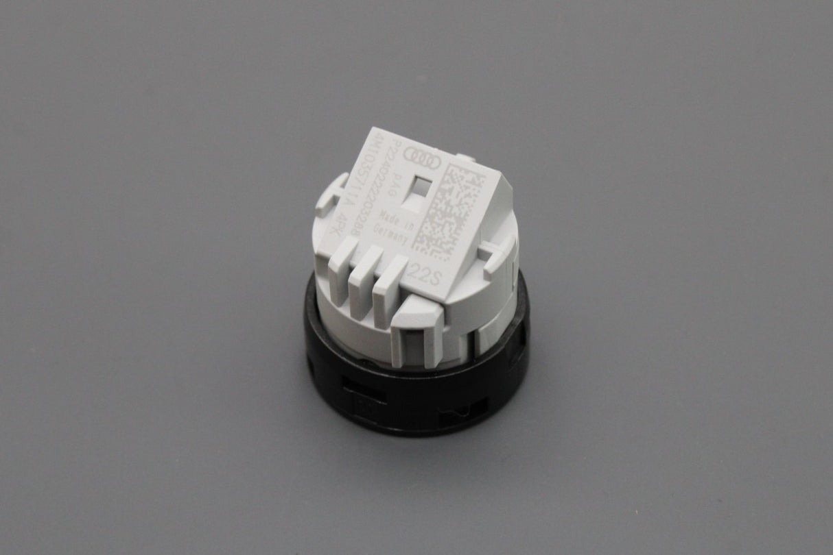 Audi A1 A3 A4 A5 A6 Q2 Q3 Q5 interior microphone (left) 4M1035711A 4PK