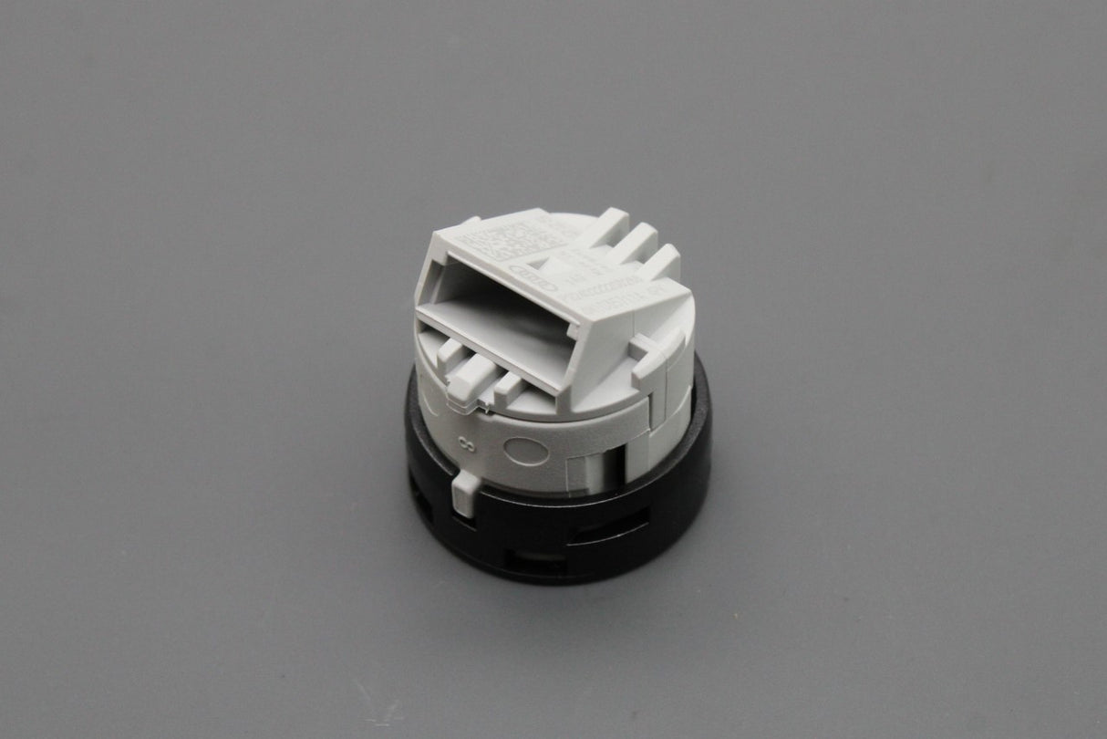 Audi A1 A3 A4 A5 A6 Q2 Q3 Q5 interior microphone (left) 4M1035711A 4PK