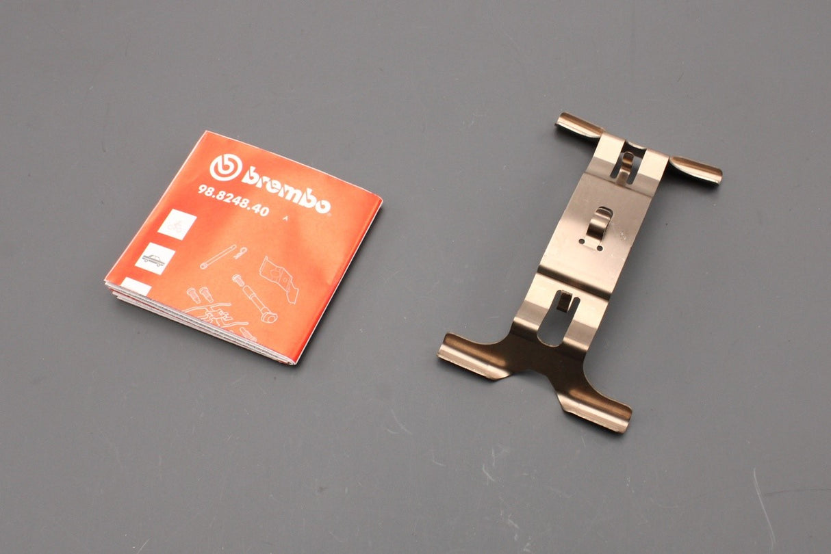 Audi e-tron 19-on Q4 e-tron brake pad retaining spring (front) 4KE615269