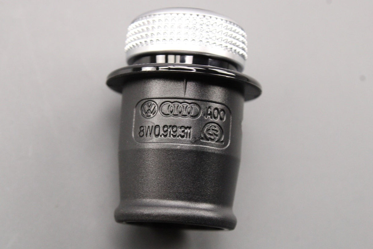 Audi A1 A3 S3 A4 A5 Q2 Q5 Q7 R8 12V power outlet socket plug 8W0919311
