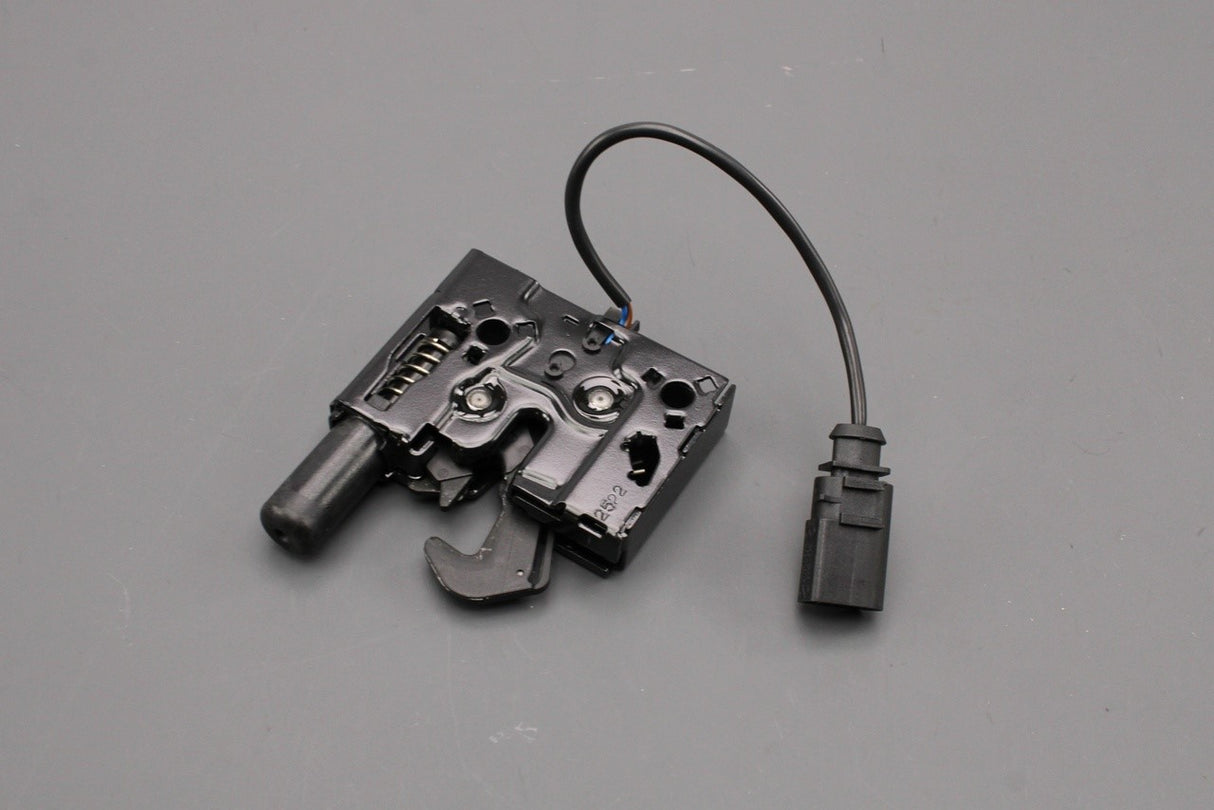 Audi A3 S3 RS3 8Y 2020-on bonnet lock latch (left/right) 8Y0823509