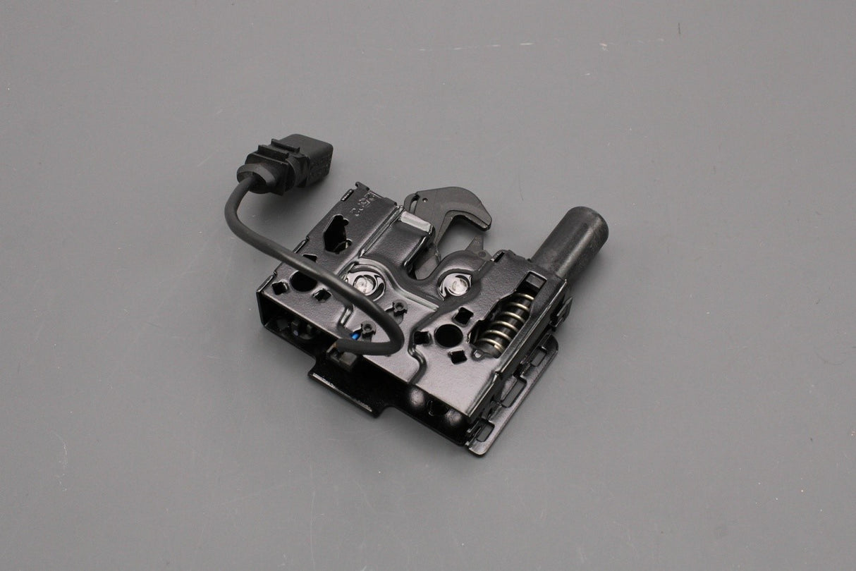 Audi A3 S3 RS3 8Y 2020-on bonnet lock latch (left/right) 8Y0823509