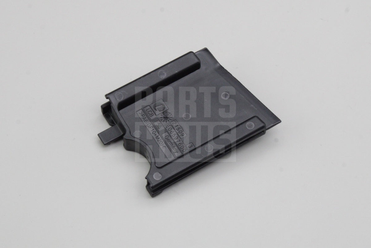 VW Polo AW Audi A1 Skoda Fabia SEAT Ibiza fuse box cover trim 2Q0927165A