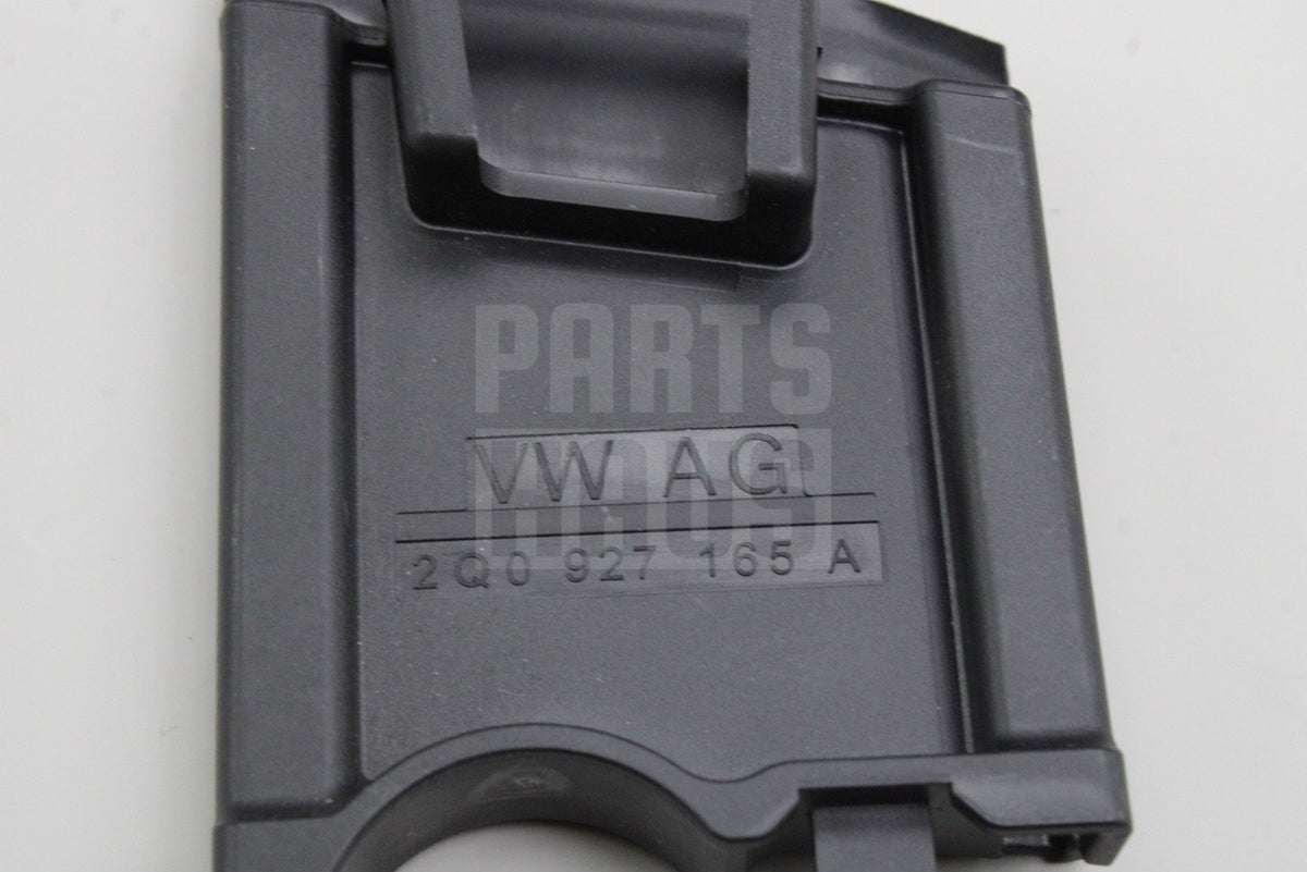 VW Polo AW Audi A1 Skoda Fabia SEAT Ibiza fuse box cover trim 2Q0927165A