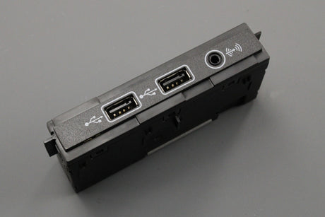 VW Tiguan Touran SEAT Tarraco USB connection port 5QF035726