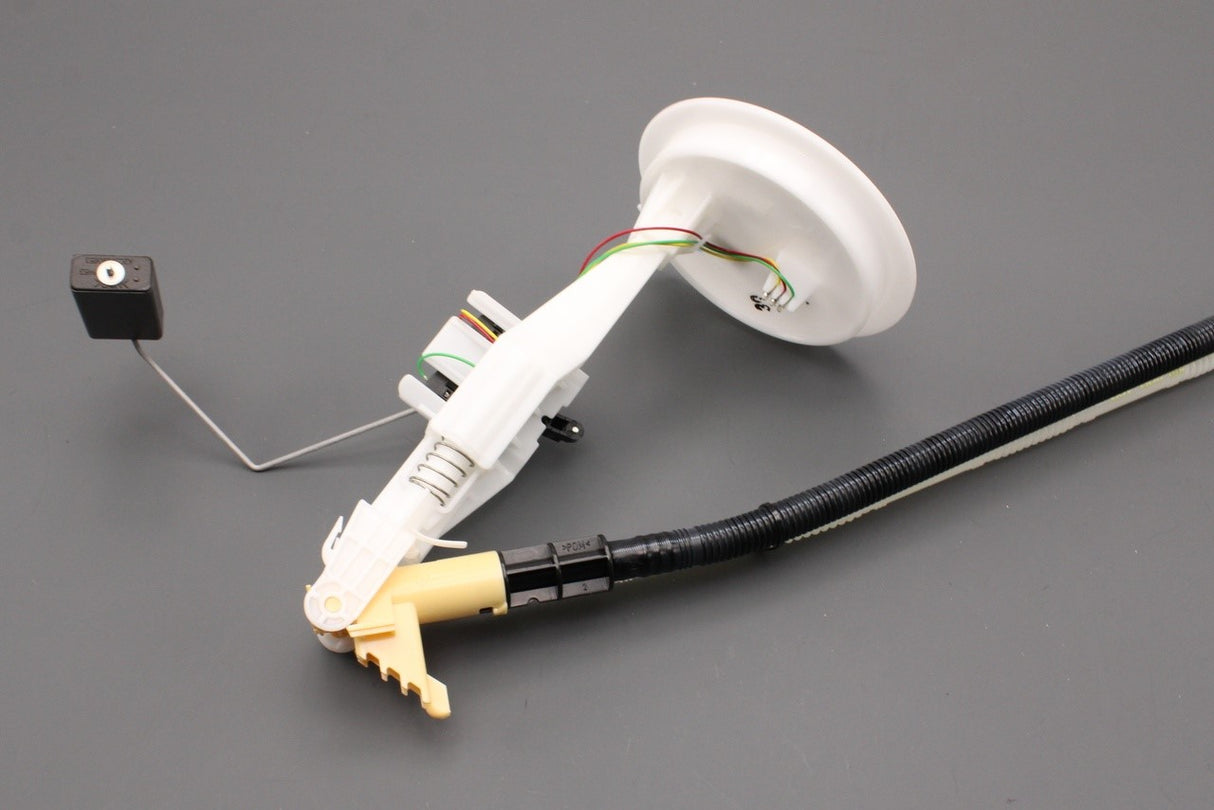 VW Tiguan 2012-18 Audi Q3 2015-18 fuel gauge sender (left) 5N0919673AB