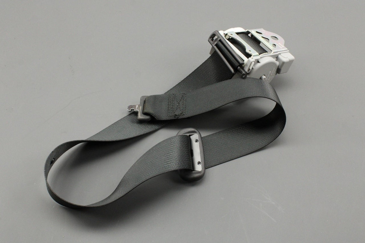 Toyota Yaris 20-on Yaris Cross front seat belt (left) 73220-K0011-C0