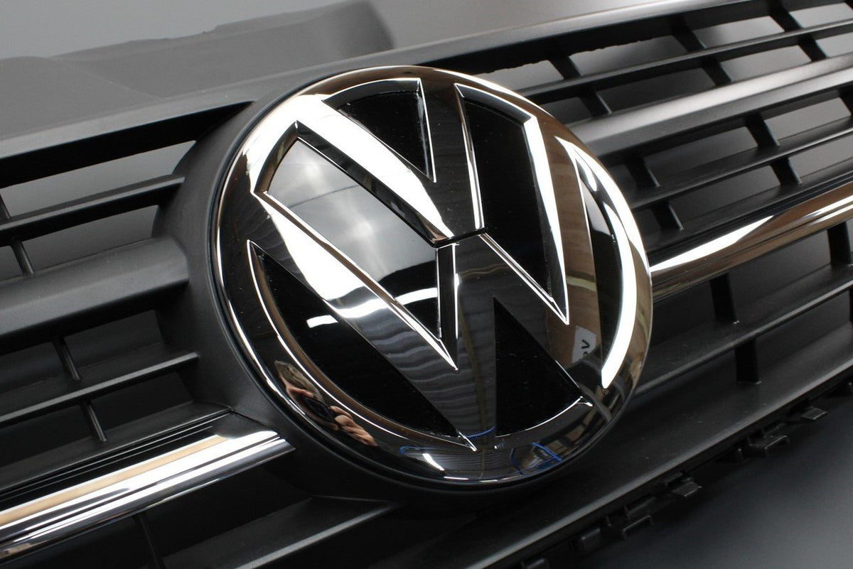 New Genuine Volkswagen Passat Tiguan Front Grill Emblem OEM New Genuine Volkswagen Passat Tiguan Front Grill Emblem OEM