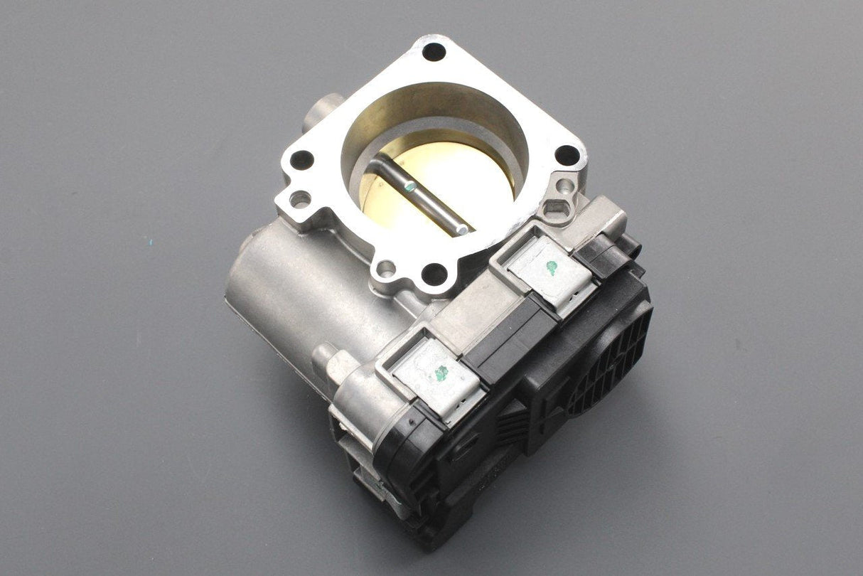 VW Golf Passat Audi A3 Skoda Octavia 1.6 FSI throttle body 03C133062A