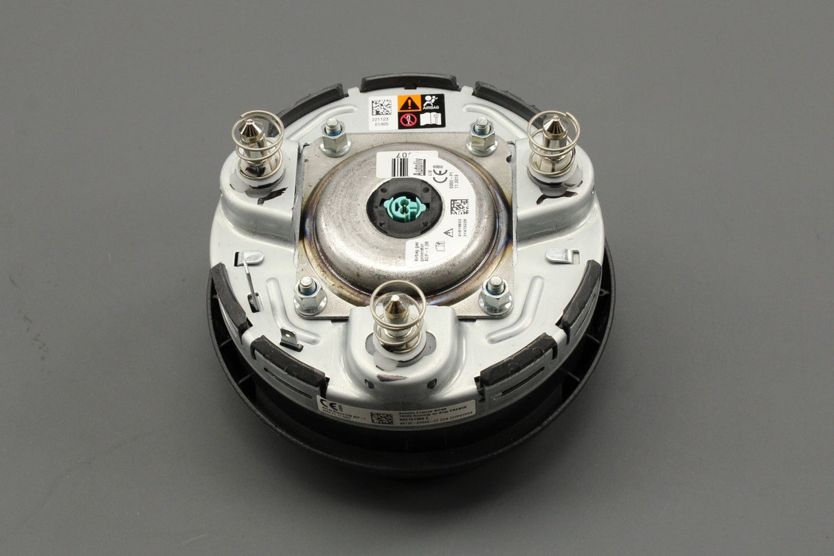 Toyota Yaris 20-on Yaris Cross steering wheel airbag 45130-K0040-C0