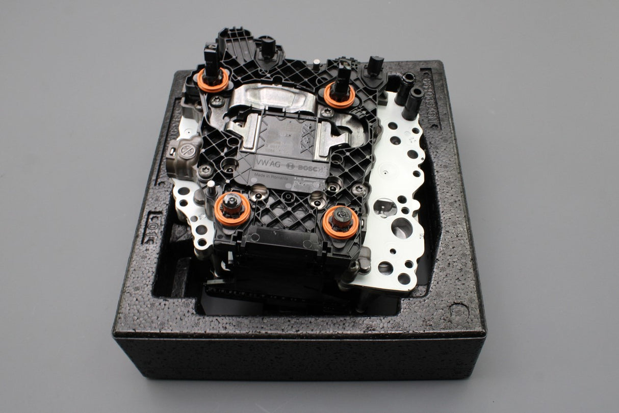 VW Golf MK7.5 Skoda Octavia 7 speed mechatronic unit 0GC325025E Z0G