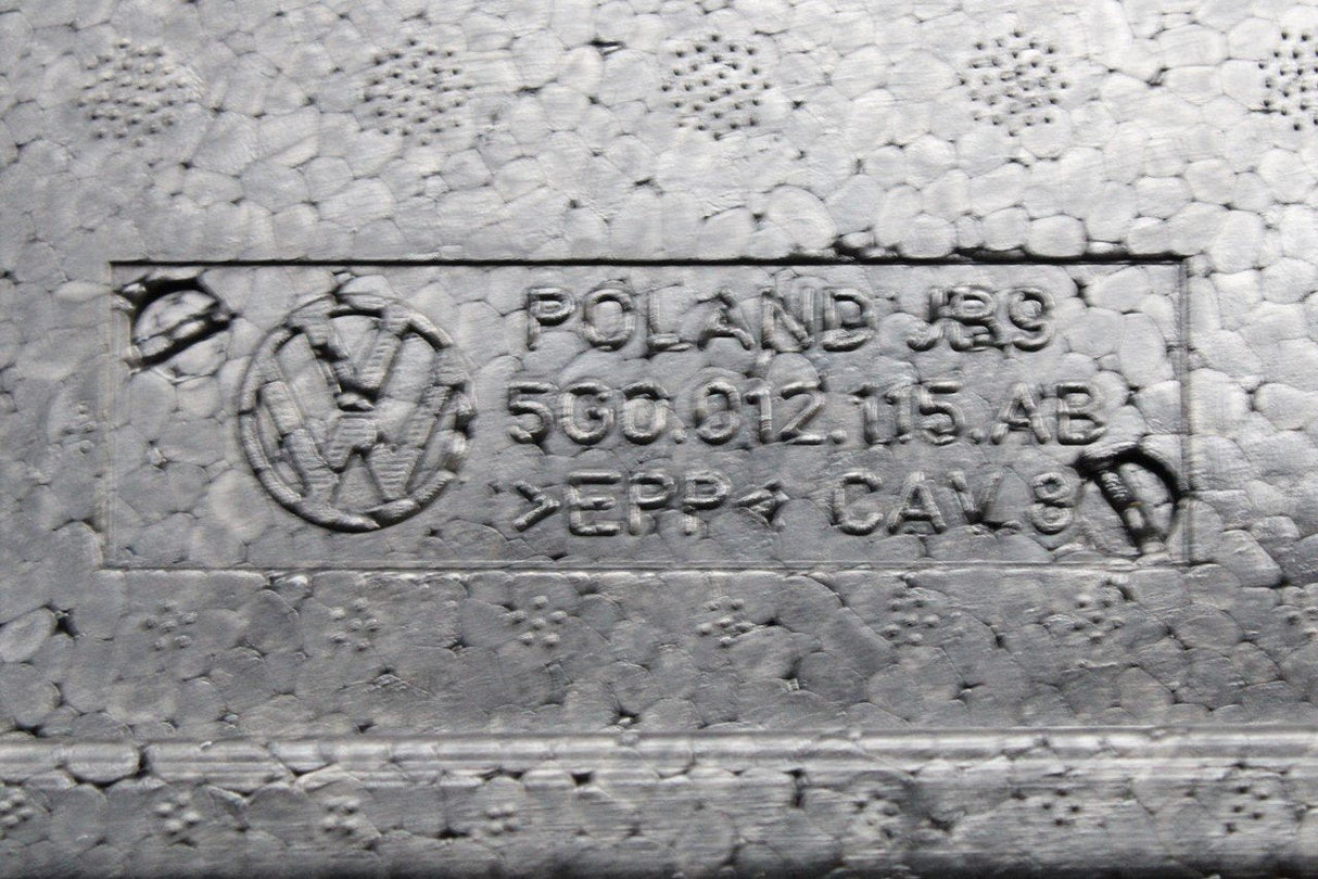 VW Golf MK7 Estate 14-19 Golf MK8 2020-on cover for tool box 5G0012115AB