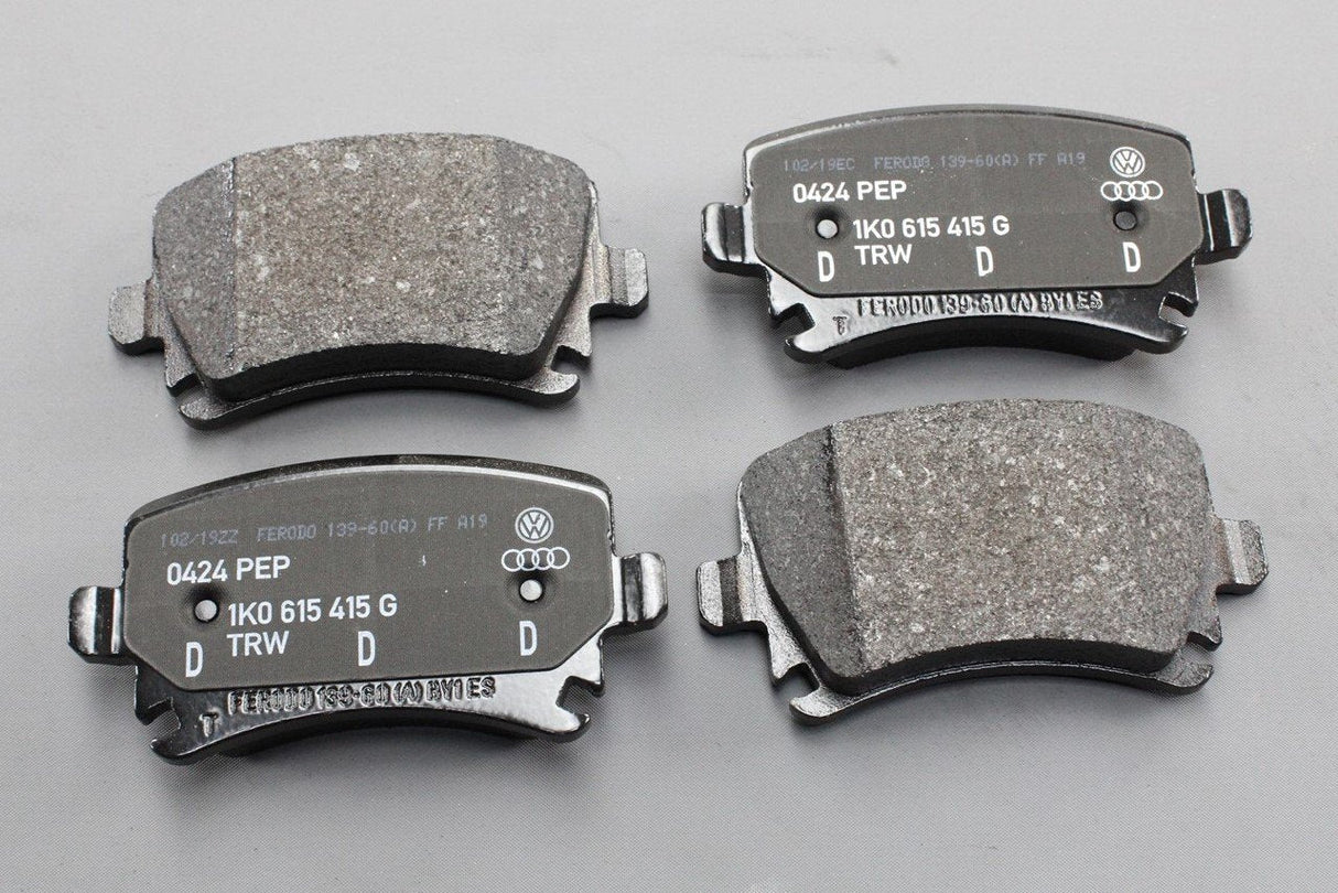 VW Golf R32 Audi RS3 TTRS Skoda SEAT brake pad set (rear) 1K0698451K