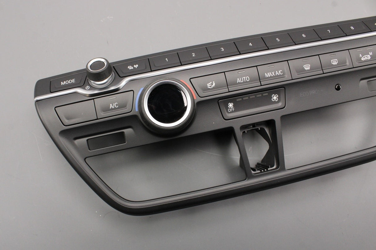 BMW i3 2013-18 radio and climate control A/C panel 61315A0A3F6