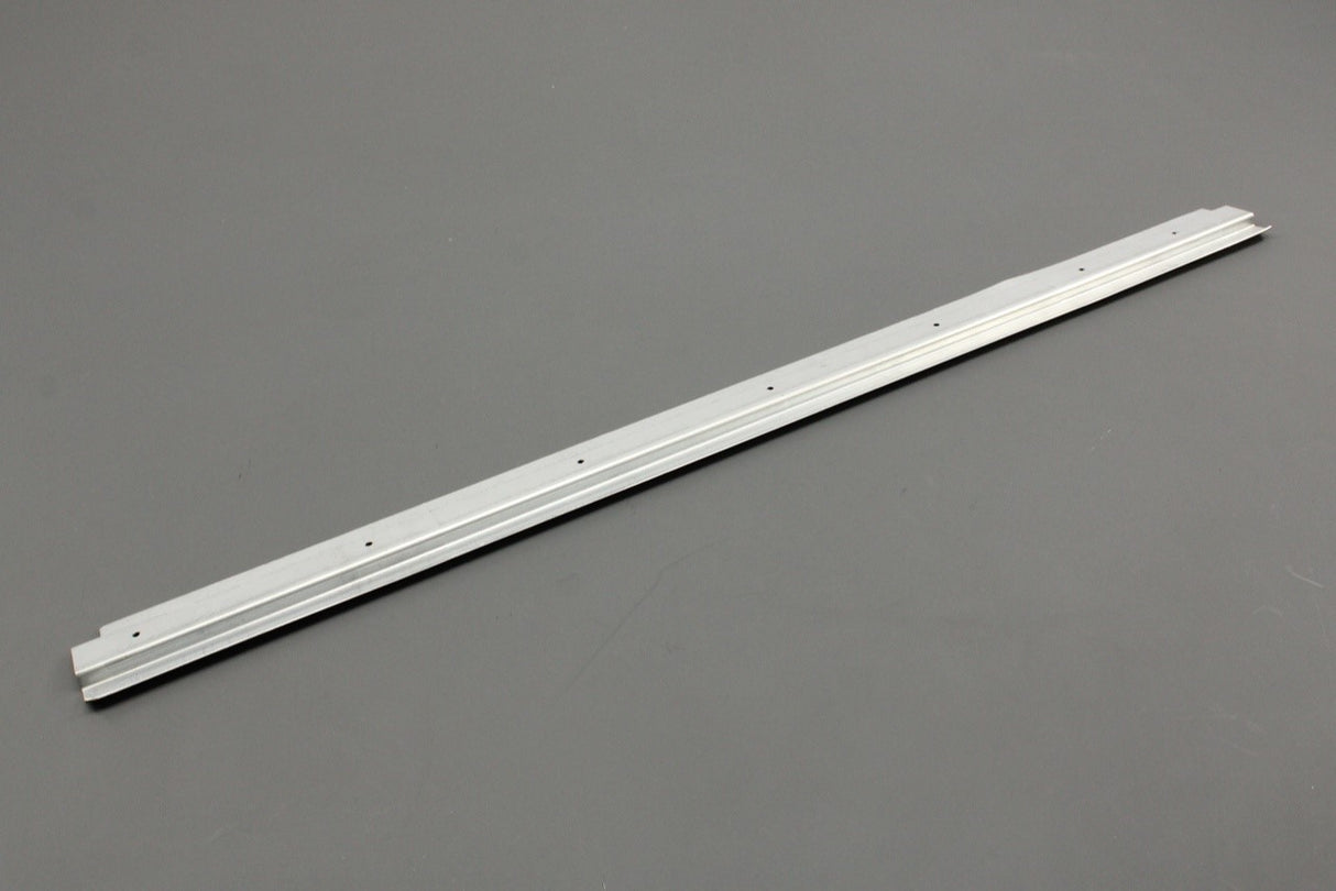 Land Rover Defender 2007-2016 rear door seal retainer AFP710120