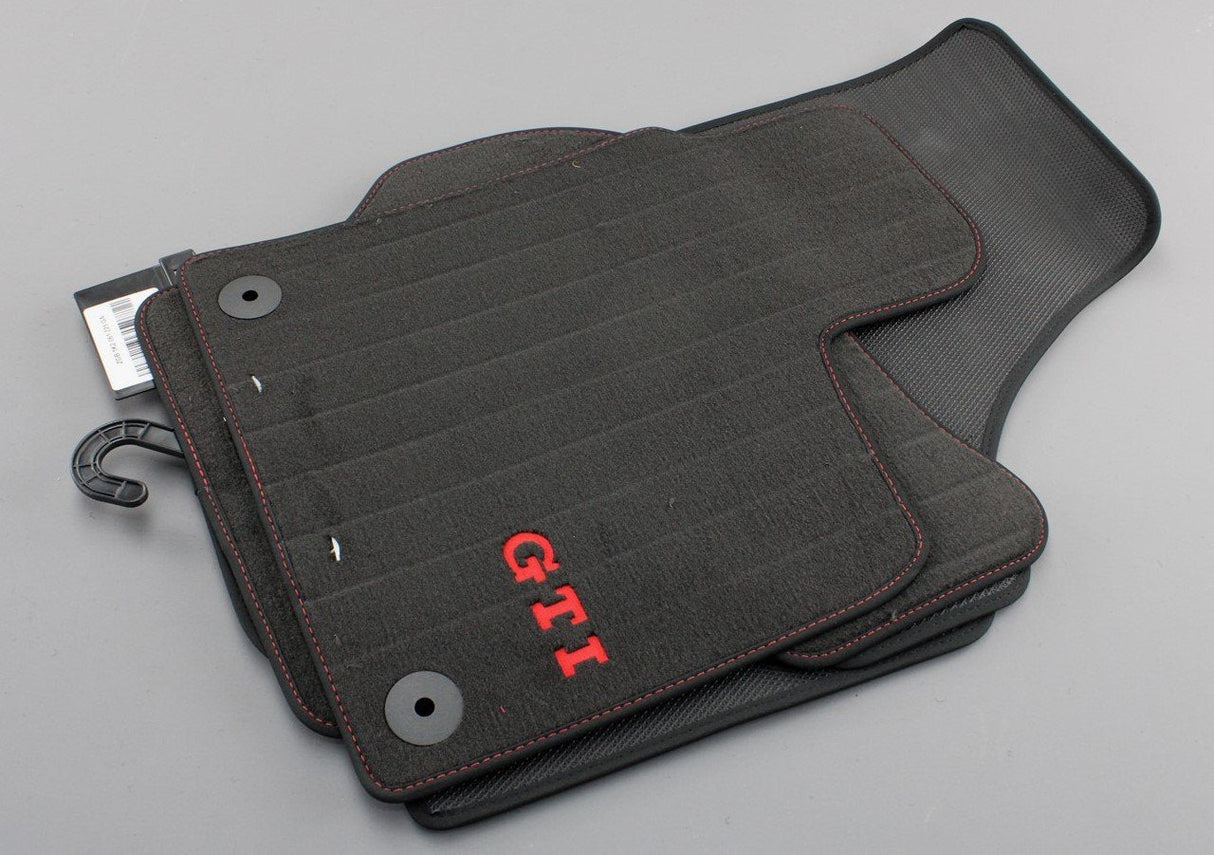 VW Golf GTI MK5 MK6 carpet mats set RHD ZGB1K2061225GA