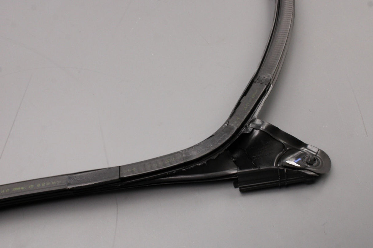 Audi A5 S5 RS5 Sportback 17-on inner door seal (front right) 8W8831708A