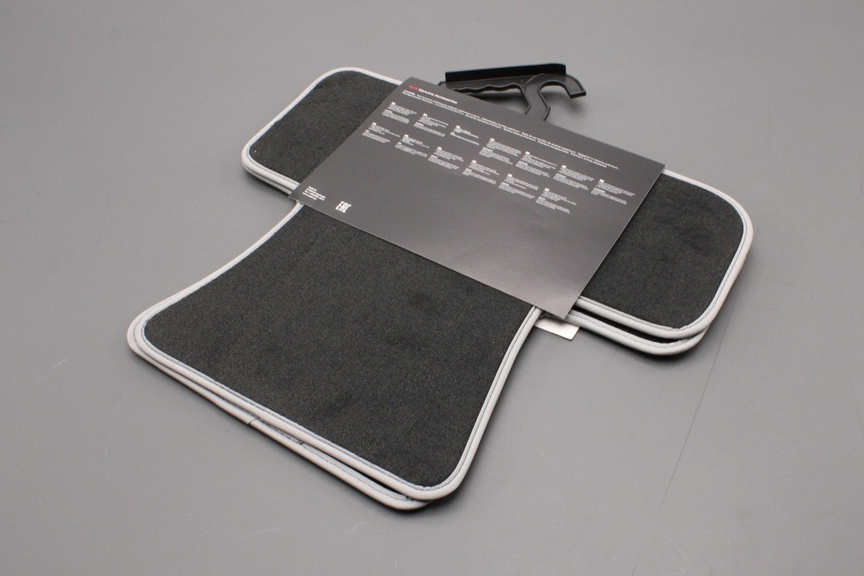 Audi Q5 2009-2017 premium carpet floor mats (rear) 8R0061276 MNO