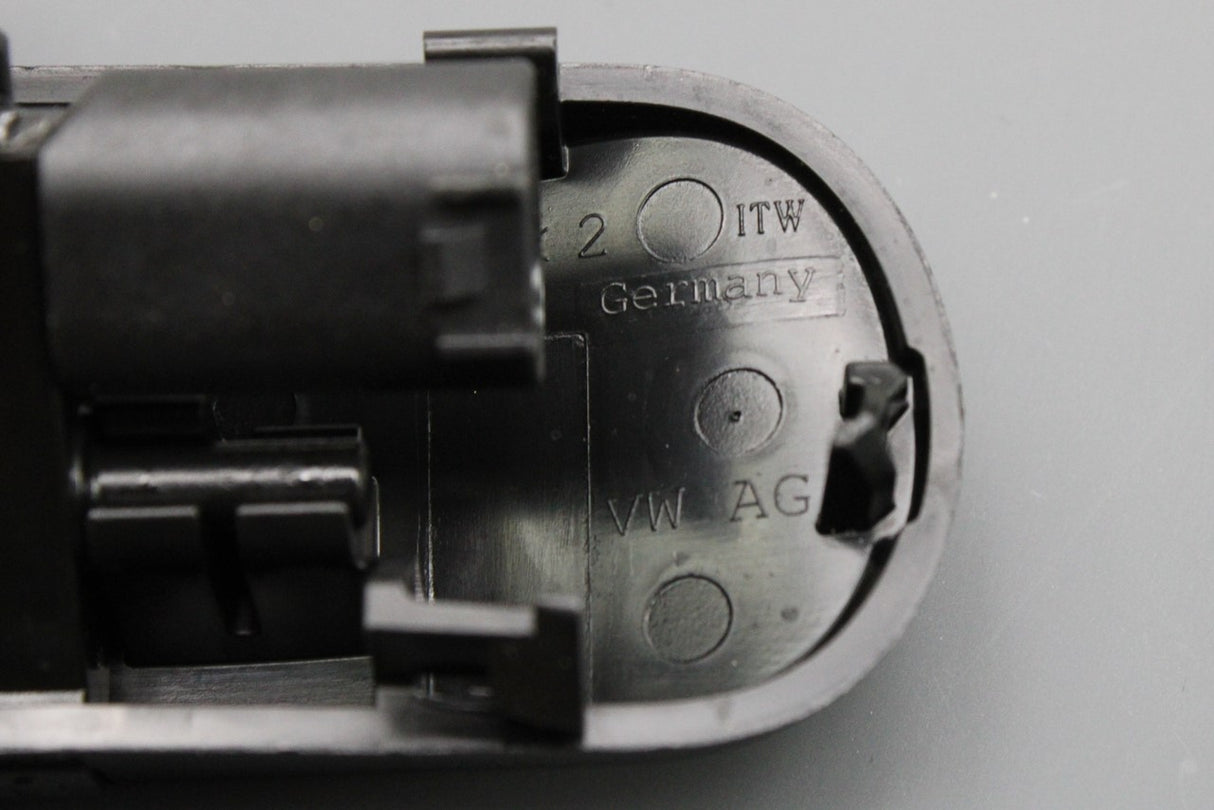 Audi A7 RS7 2019-2026 heated washer jet (left) 4K8955987C