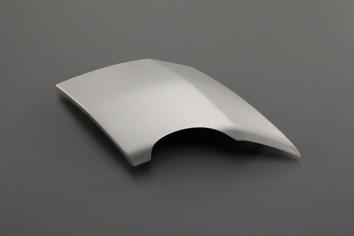 Land Rover Discovery 5 2017-on bumper trim insert (rear right) LR083026