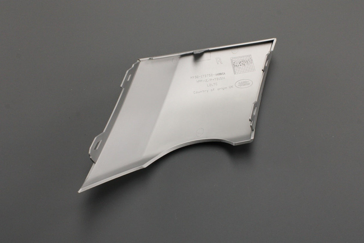 Land Rover Discovery 5 2017-on bumper trim insert (rear right) LR083026