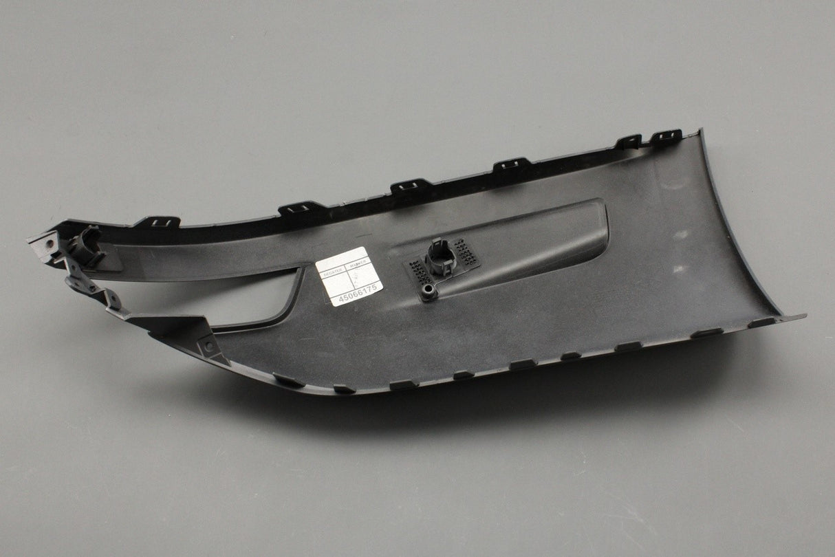 Range Rover Sport 2014-2022 bumper insert (rear right) LR045260