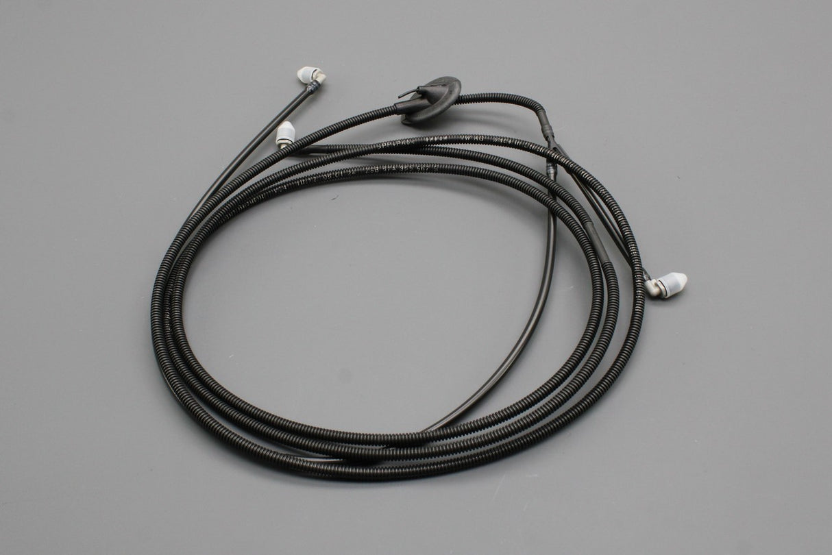 Skoda Karoq 2018-on windscreen washer pipe hose 57A955667G