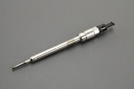VW Golf Audi A4 Q3 Skoda SEAT glow plug with sensor (2.0 TDI) 04L905061C