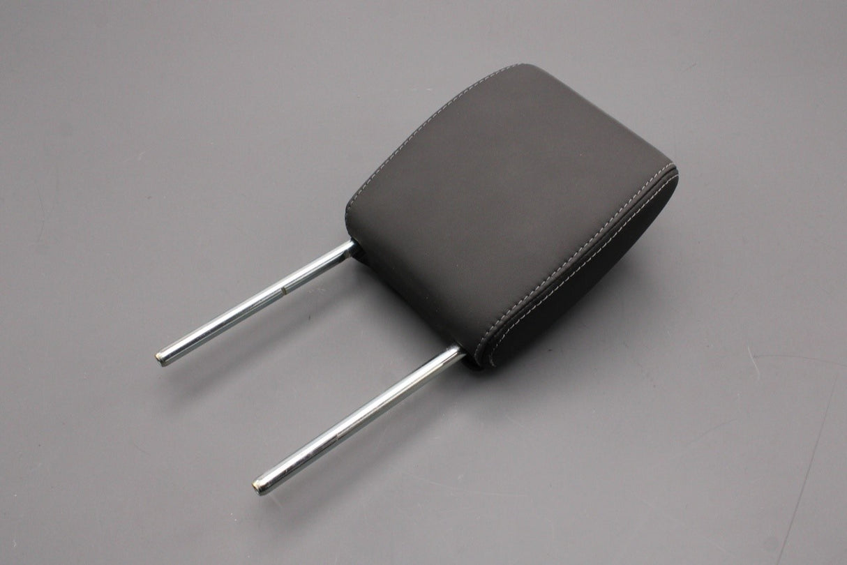 Land Rover Discovery 4 2010-2016 rear seat headrest (centre) LR015507