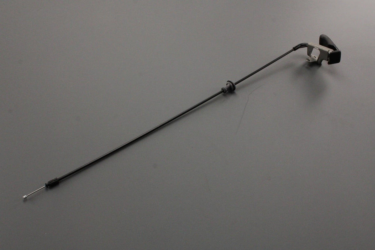 Land Rover Defender 2007-2016 bonnet release cable & handle LR053793