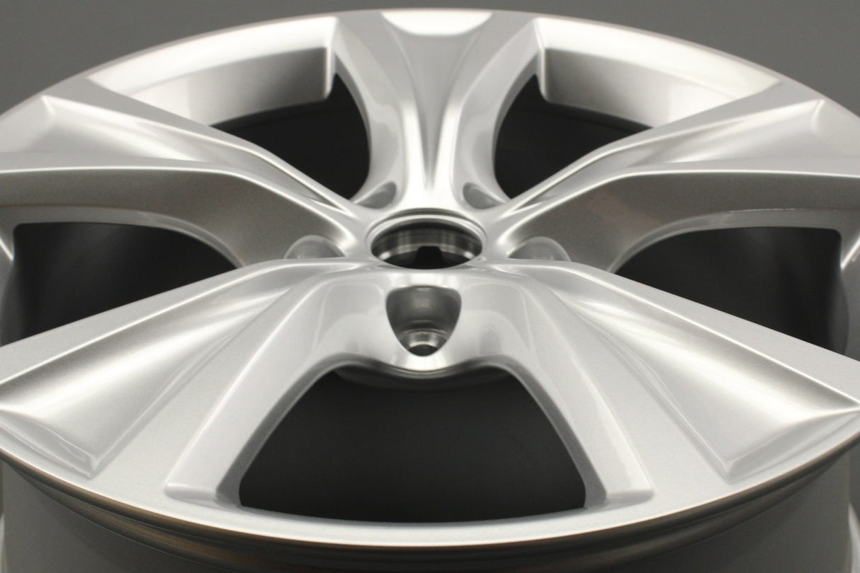 SEAT Leon 2020-on alloy wheel (17x7.5J ET46) 5FA601025C 8Z8