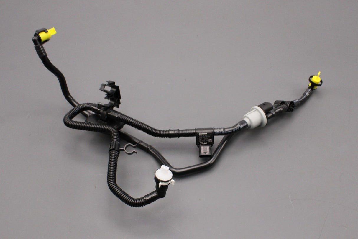 Skoda Fabia 2015-2023 vacuum pipe with AKF valve 04C133352BA