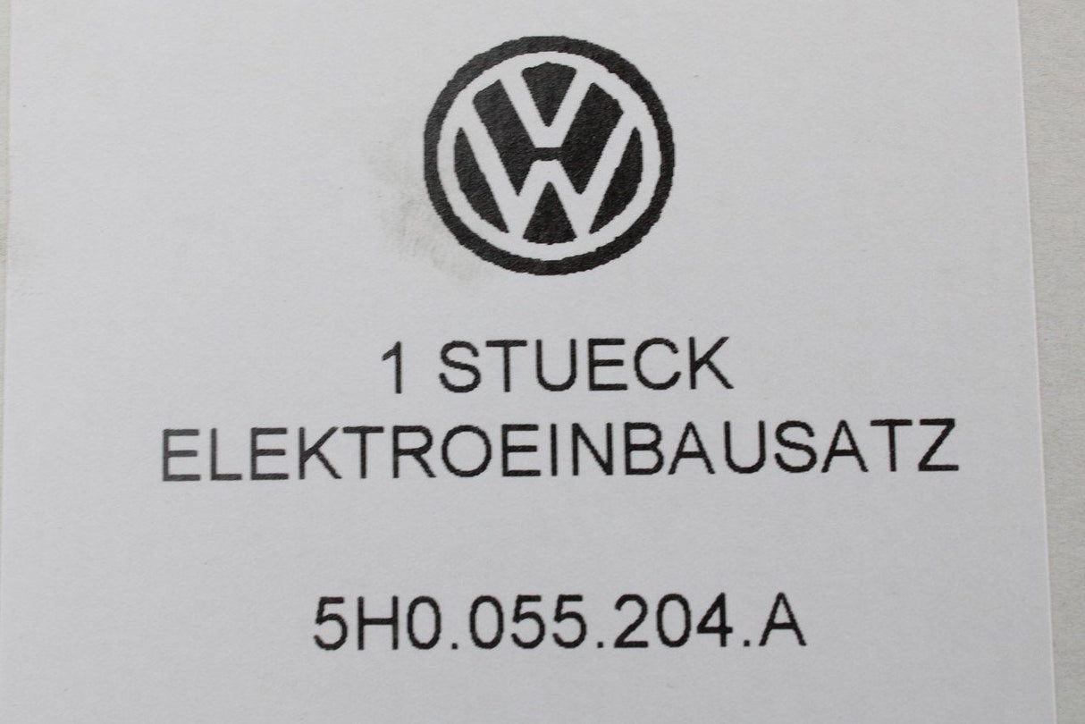 VW Golf MK8 Estate 2020-On fixed tow bar and electric kit 5H9092103