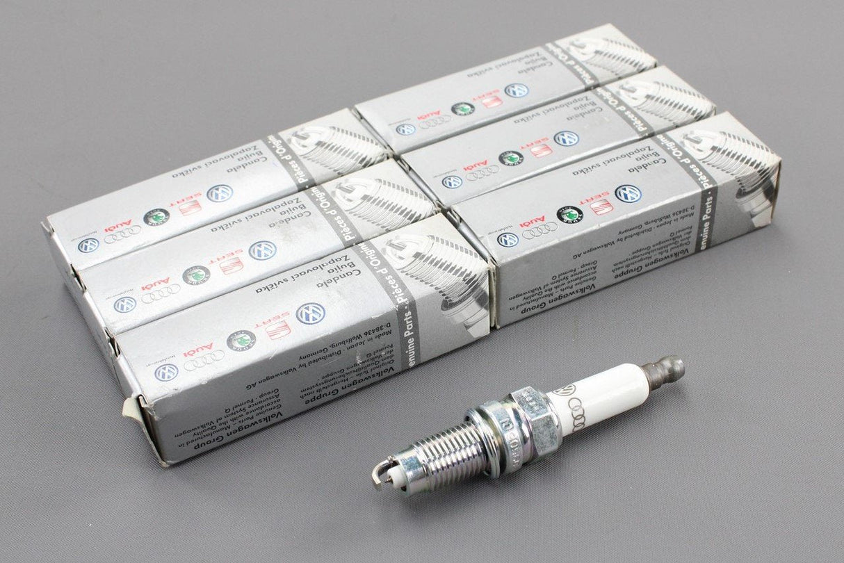 VW Golf R32 MK4 MK5 Audi TT A3 3.2 V6 spark plugs (x6) 101905606A