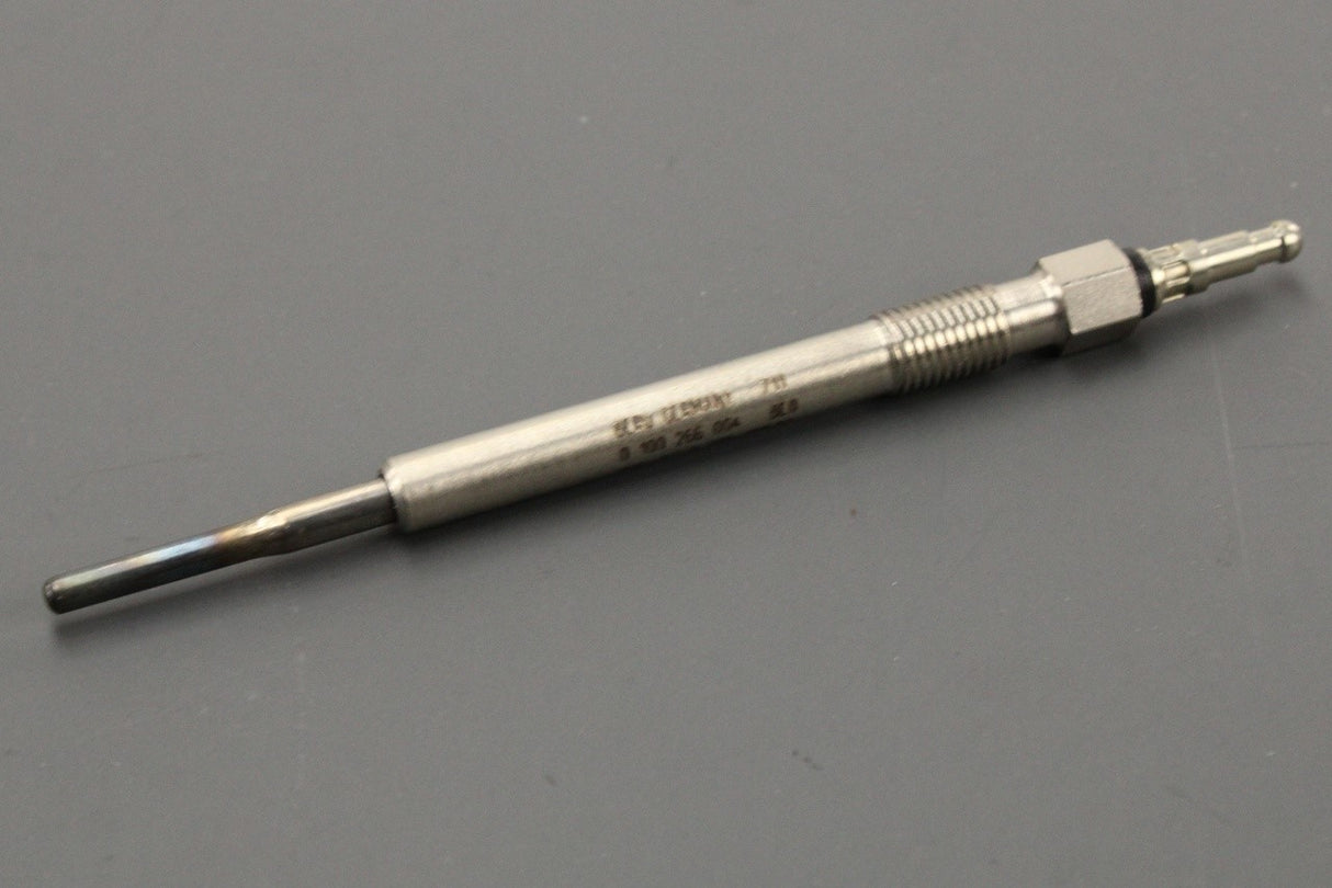 VW Golf MK5 Audi A3 Skoda Superb SEAT Leon glow plug (2.0 TDI) N10579802