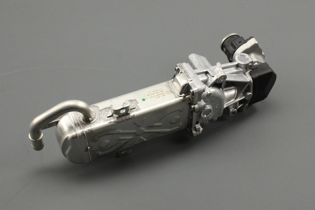 VW Caddy Polo Tiguan Audi Skoda SEAT 1.6 2.0 TDI EGR cooler 03L131512DQ