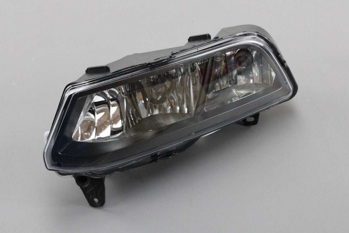 VW Polo 6C 15-17 Front left halogen fog driving DRL light 6C0941661G