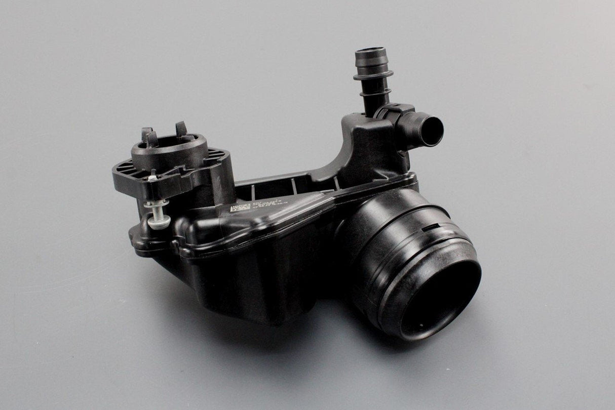VW Passat B8 Audi A3 Skoda SEAT 1.5 TSI turbo intake manifold 05E129654B