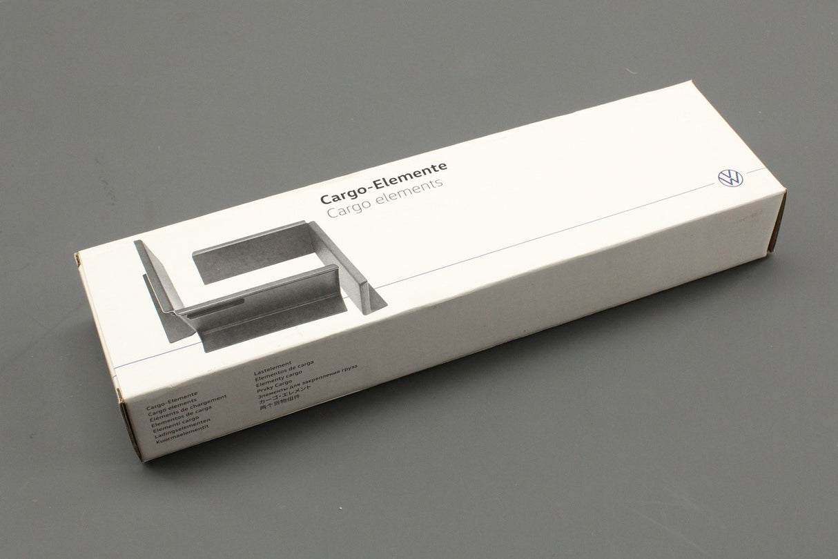 VW accessory boot cargo luggage retainer 000061166E