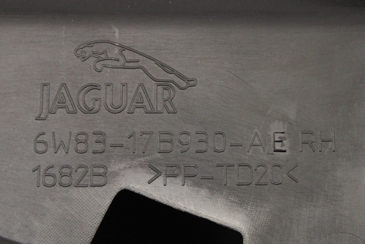 Jaguar XK 2006-2014 rear bumper mounting bracket (right) C2P13109