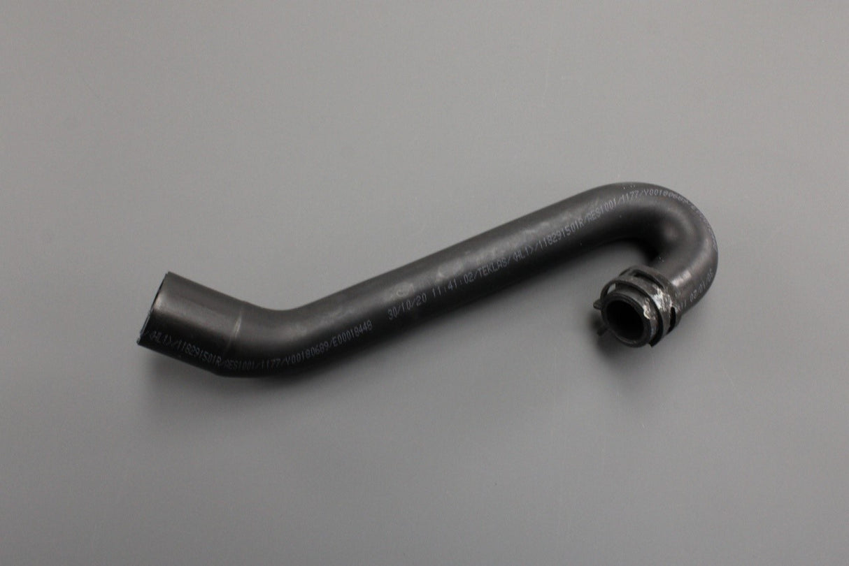 Mercedes-Benz C-Class W204 engine vent hose A6260100100