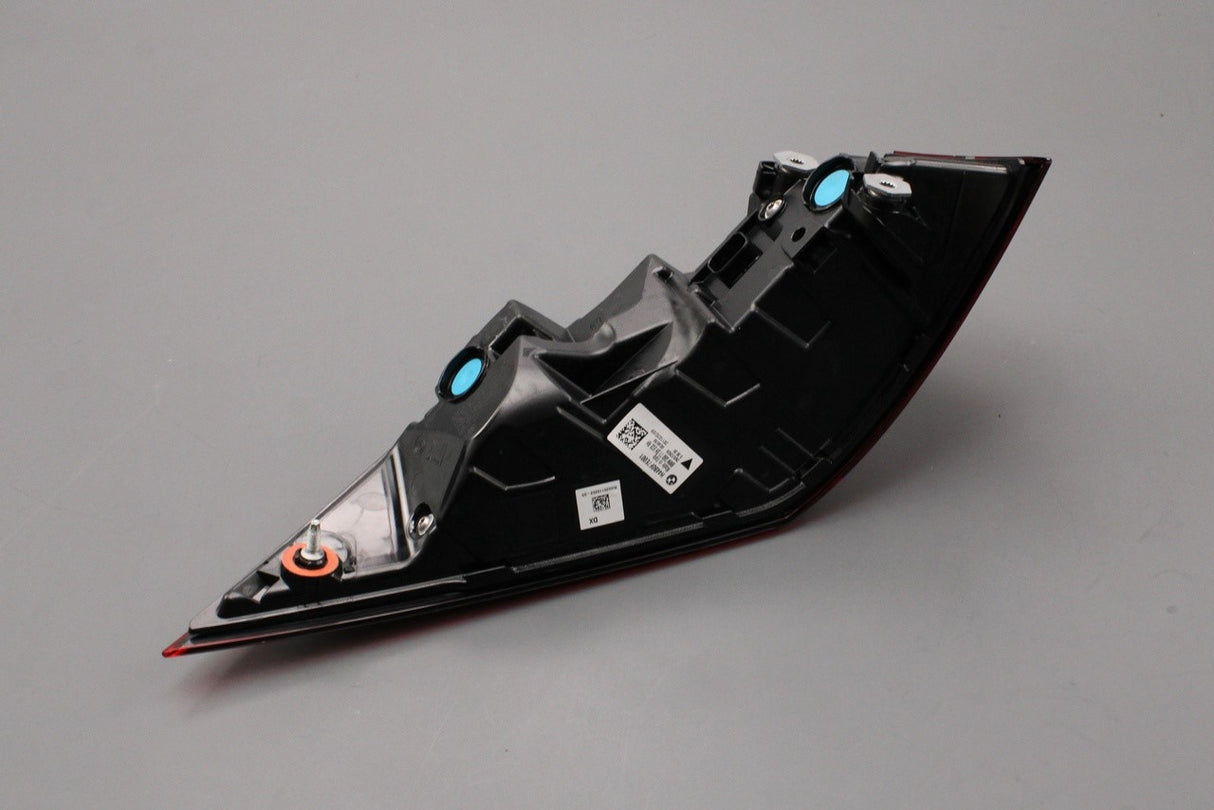 BMW 5 series G60 G90 2022-on tail light (outer right) 63218086052