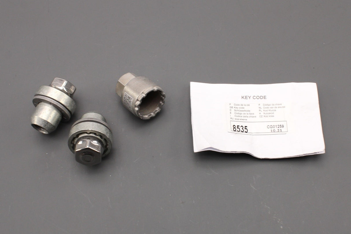 Land Rover Defender L663 2020-on spare wheel locking nut kit LR161228