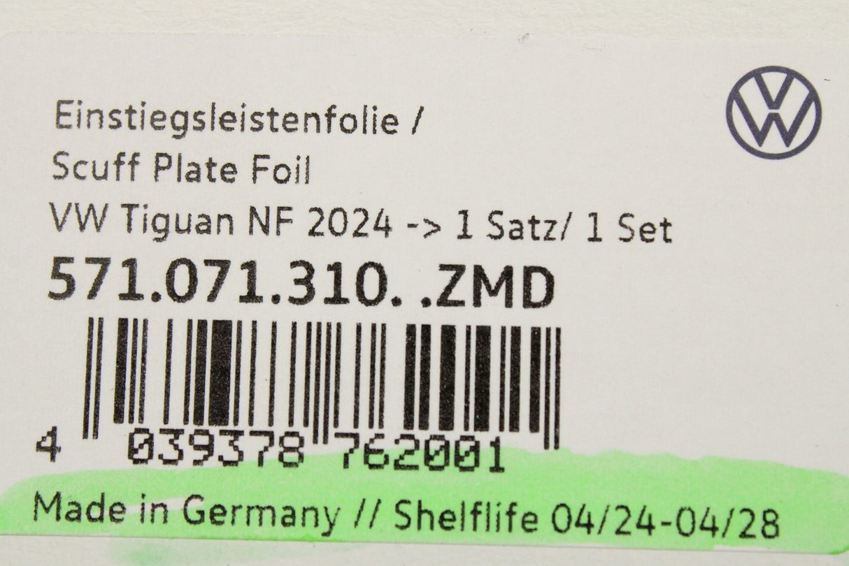 VW Tiguan 24-on door sill protector kit  (black & silver) 571071310 ZMD